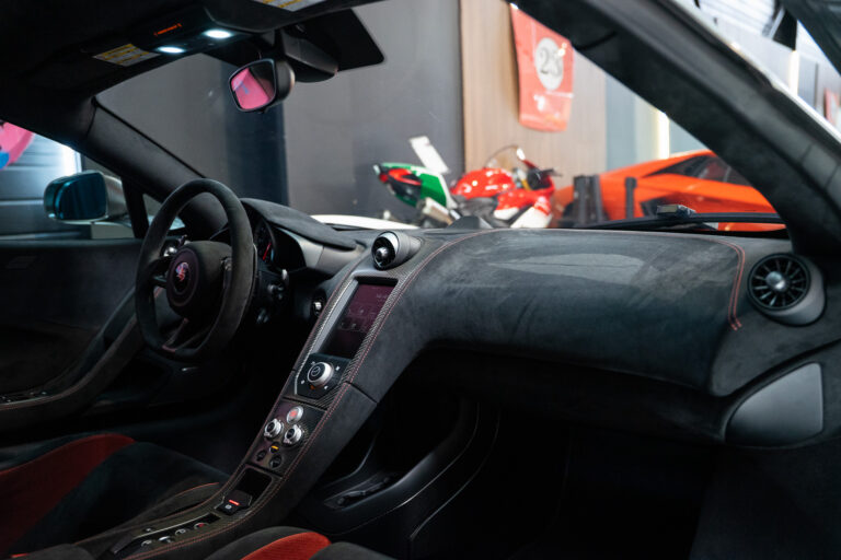 McLaren 675LT Coupé 3