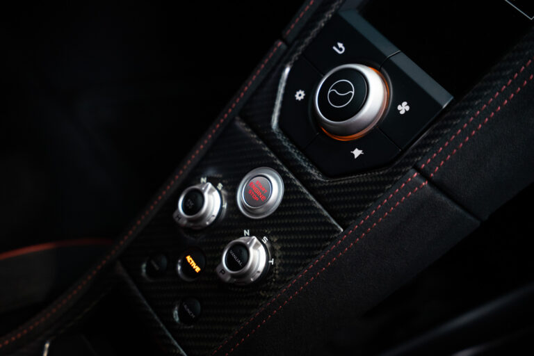 McLaren 675LT Coupé 3