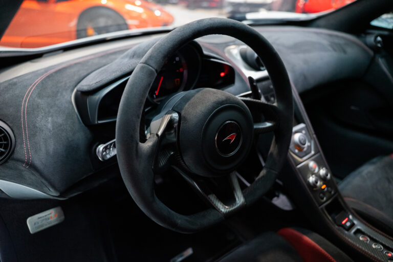 McLaren 675LT Coupé 3