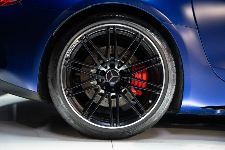 Mercedes-AMG GT C Coupé 4