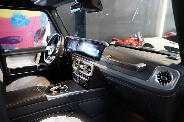 Mercedes-Benz G 500 4