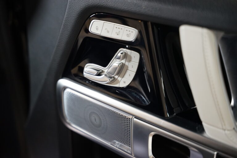 Mercedes-Benz G 500 4