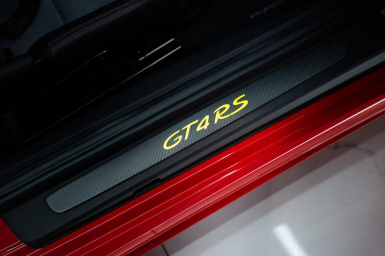 Porsche 718 Cayman GT4 RS 4