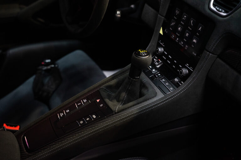 Porsche 718 Cayman GT4 RS 4
