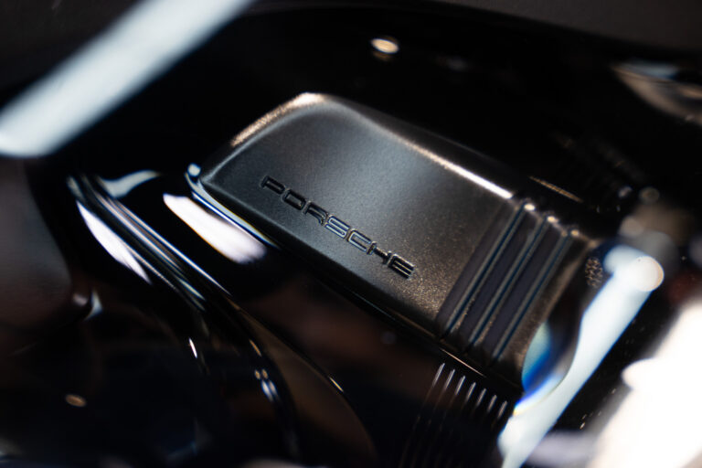 Porsche 718 Cayman GT4 RS 4