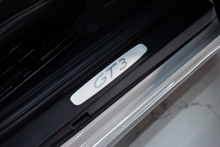 Porsche 911 (991.2) GT3 4