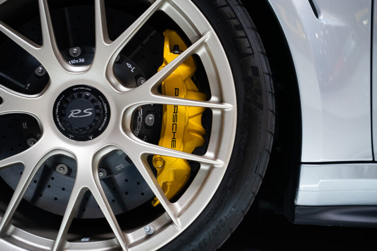 Porsche 911 (991) GT2 RS 3