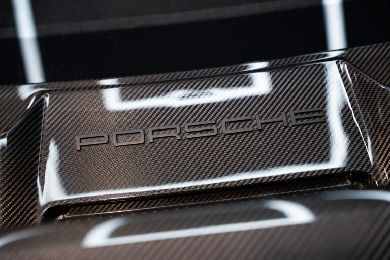 Porsche 911 (991) GT2 RS 3