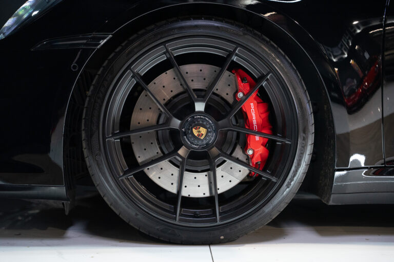 Porsche 911 (992