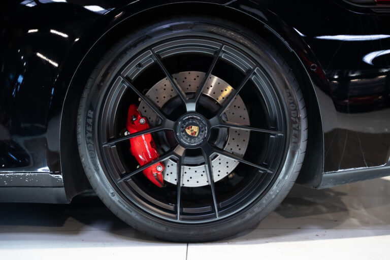 Porsche 911 (992