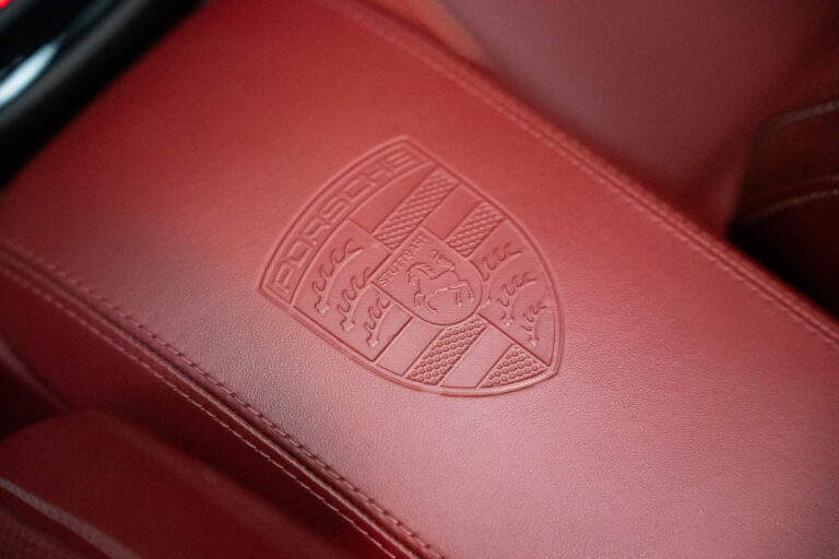 Porsche 911 (992