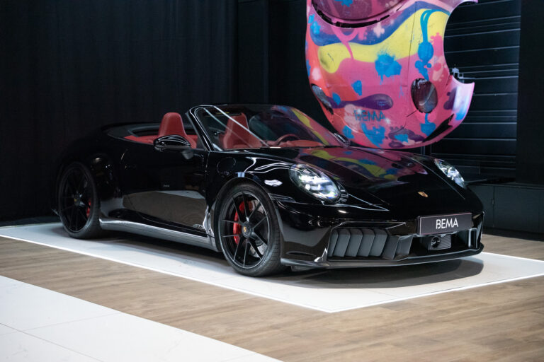 Porsche 911 (992