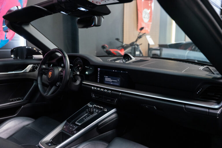 Porsche 911 (992) Cabriolet Carrera 4S – Galerie photo 14