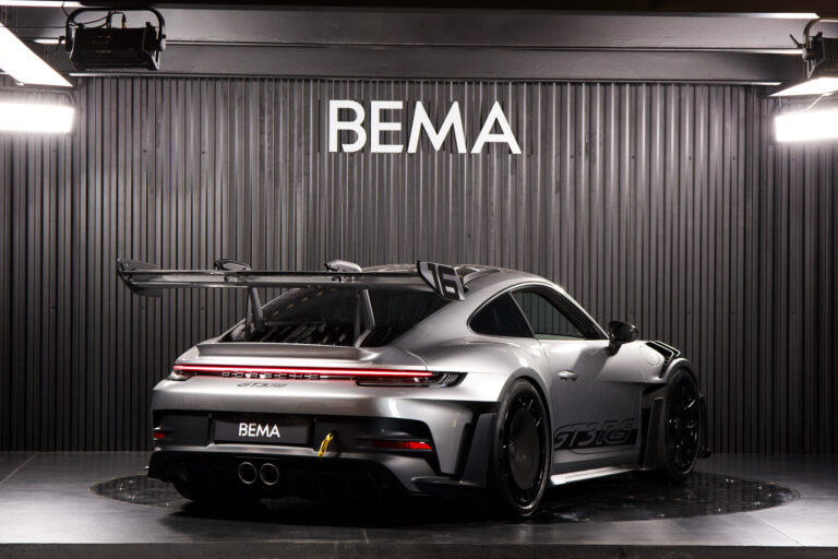 Porsche 911 (992) GT3 RS 4