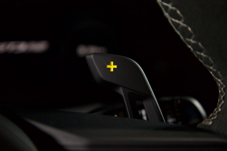 Porsche 911 (992) GT3 RS 4