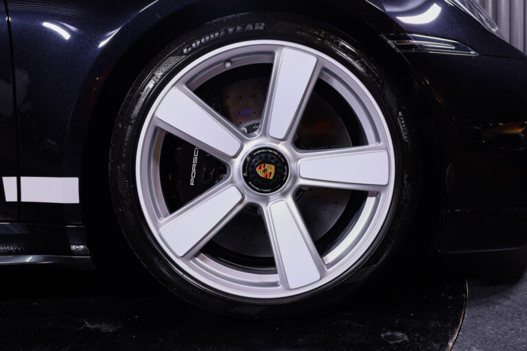 Porsche 911 (992) Turbo 50 Years 3