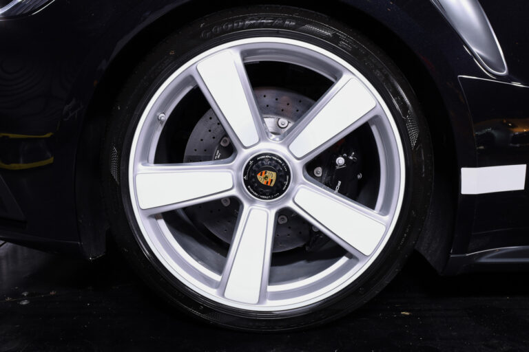 Porsche 911 (992) Turbo 50 Years 3
