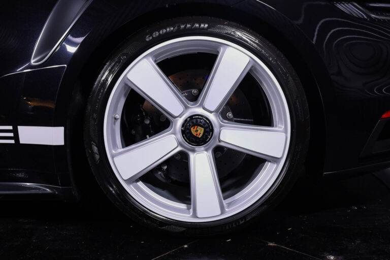 Porsche 911 (992) Turbo 50 Years 3