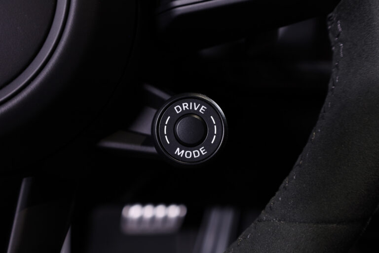 Porsche 911 (992) Turbo 50 Years 3