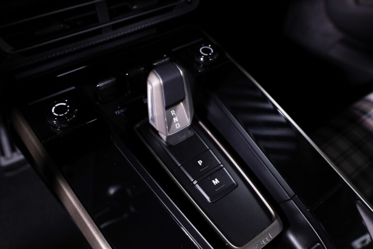 Porsche 911 (992) Turbo 50 Years 3