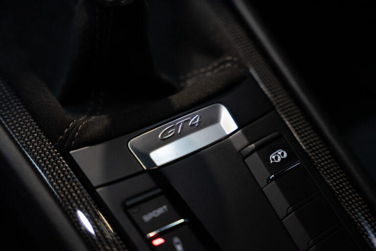 Porsche 981 Cayman GT4 3