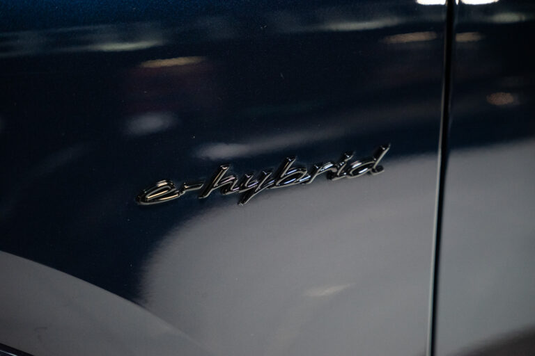 Porsche Cayenne Coupé E-Hybrid 3