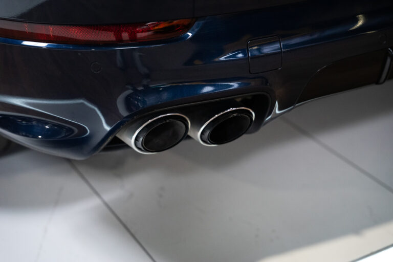 Porsche Cayenne Coupé E-Hybrid 3