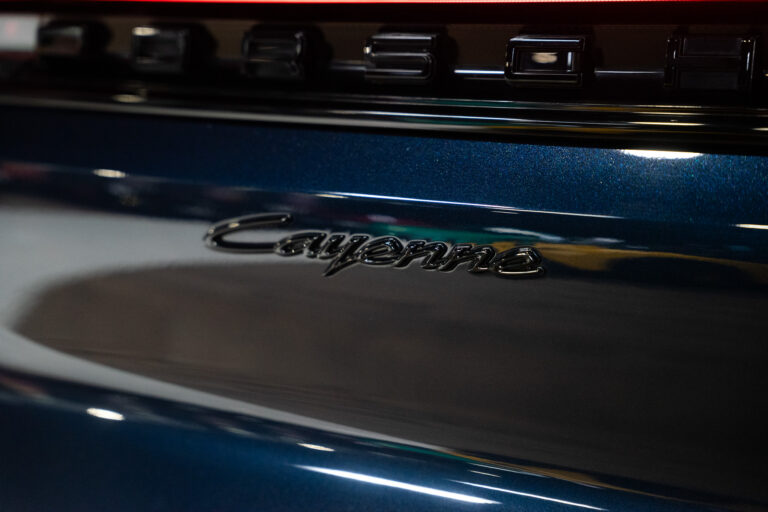 Porsche Cayenne Coupé E-Hybrid 3