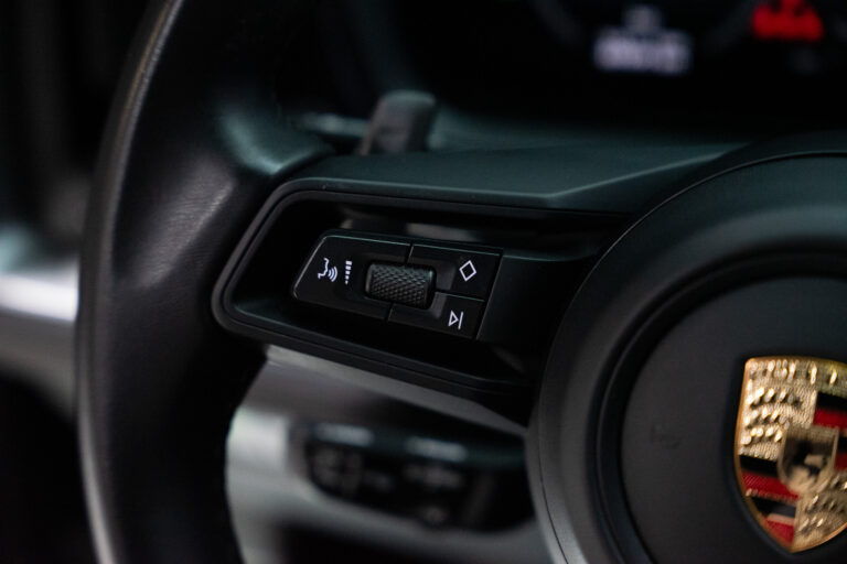 Porsche Cayenne Coupé E-Hybrid 3