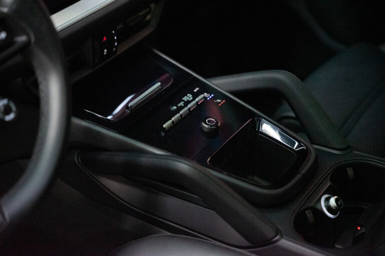 Porsche Cayenne Coupé E-Hybrid 3
