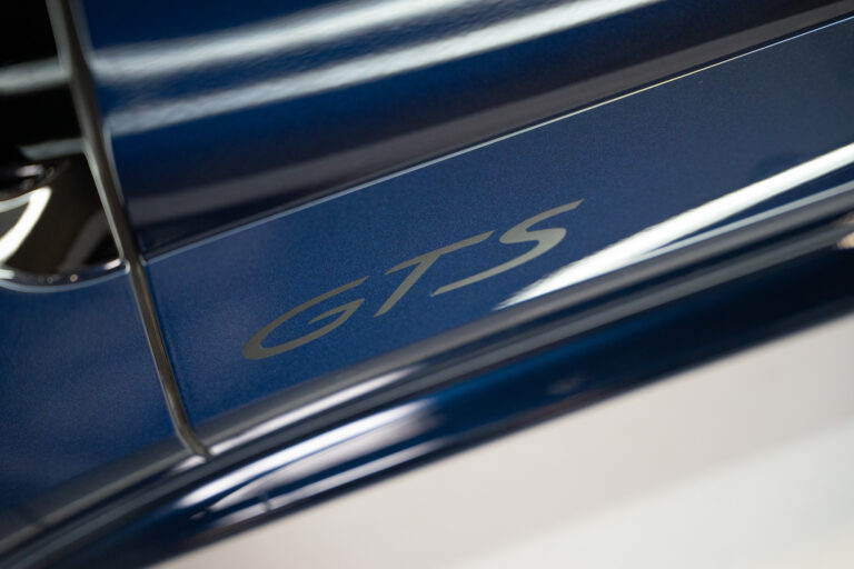 Porsche Panamera GTS 4