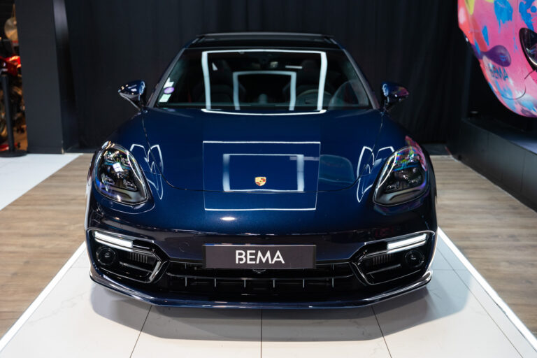 Porsche Panamera GTS 4